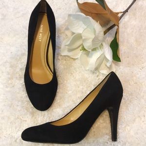 NEW NINE WEST SUEDE LEATHER PUMPS HEELS CHIC 8.5M